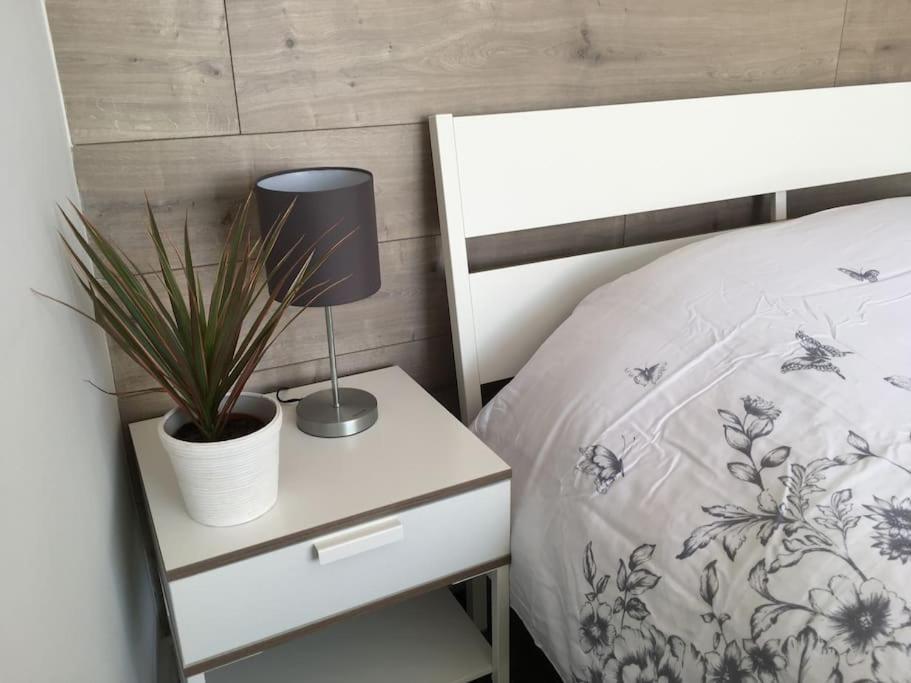 The Bolthole Apartment Limekilns ภายนอก รูปภาพ