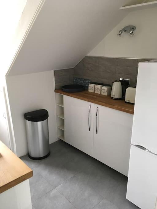 The Bolthole Apartment Limekilns ภายนอก รูปภาพ